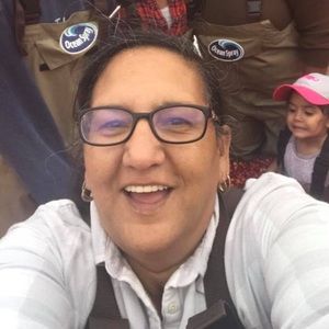 Meet your Posher, Debra